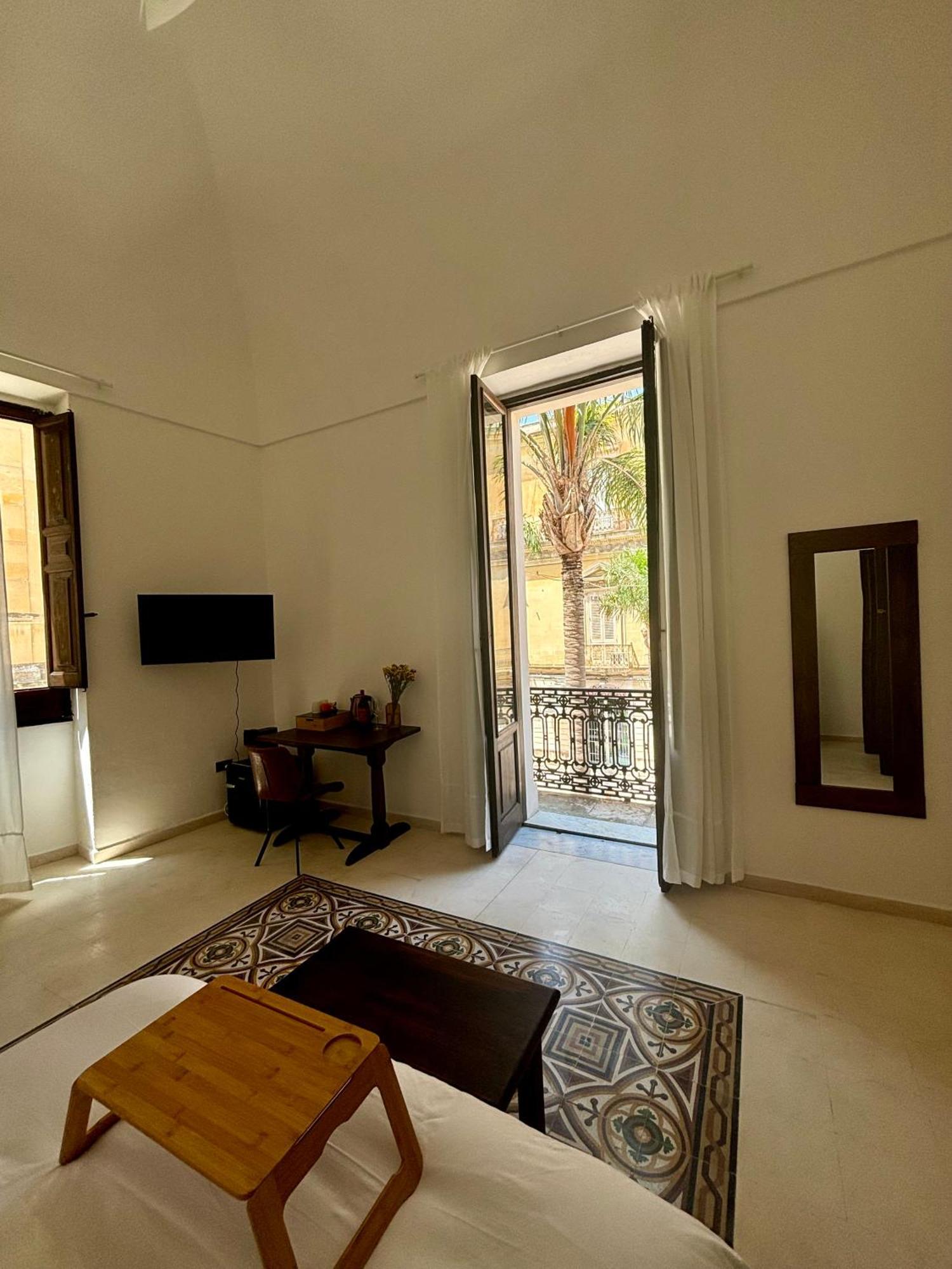 Palazzo Conserva Brindisi Eksteriør billede